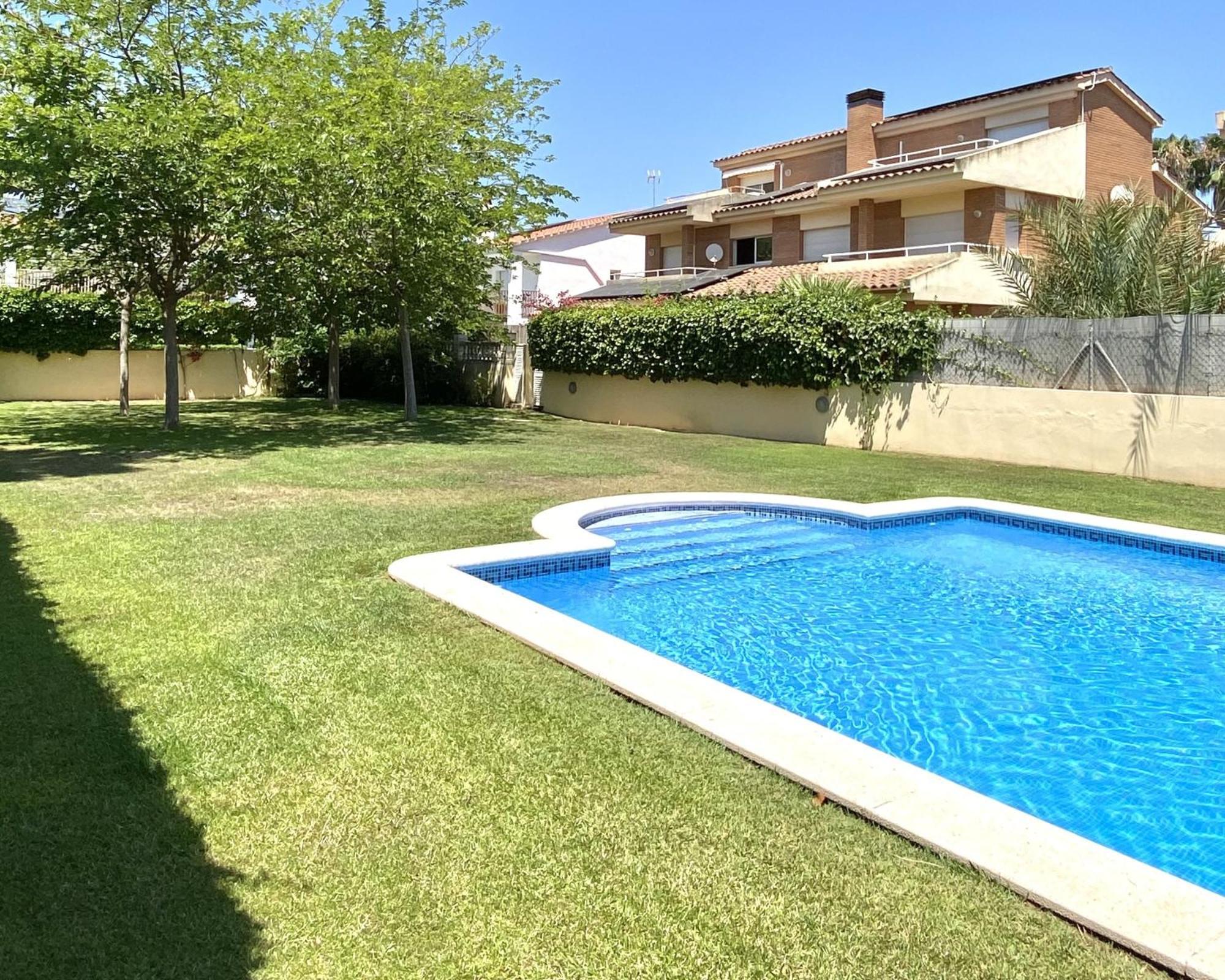 Villa Isabel Sitges, Rocamar Sant Pere De Ribes Exterior foto